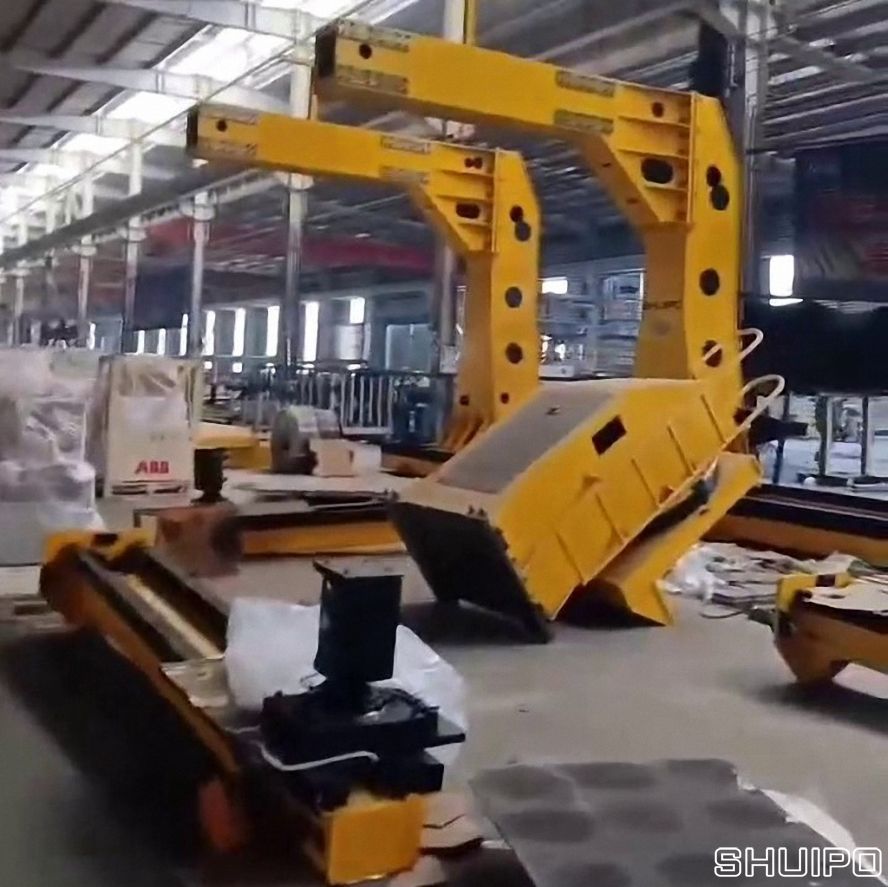 客戶第三條車(chē)架機(jī)器人產(chǎn)線安裝中2 客戶第三條車(chē)架機(jī)器人產(chǎn)線安裝中2