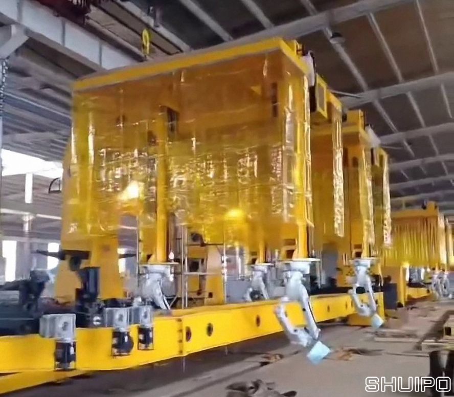 客戶第三條車(chē)架機(jī)器人產(chǎn)線安裝中3 客戶第三條車(chē)架機(jī)器人產(chǎn)線安裝中3